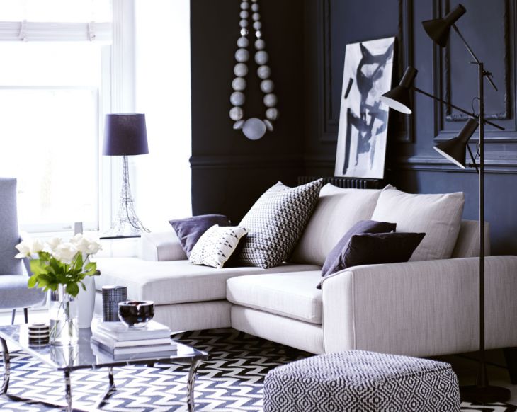 Monochrome your home: 12 items under €20