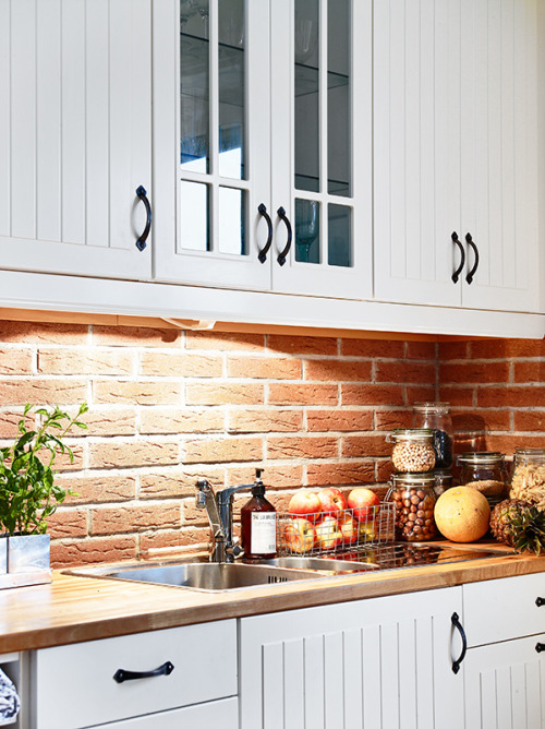 planet-deco-kitchen-backsplash