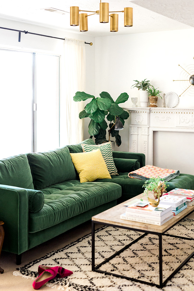 article-sofa-in-green-3