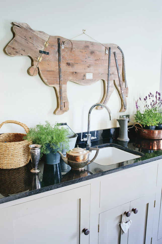 country home style interiors get the look shop steal the style