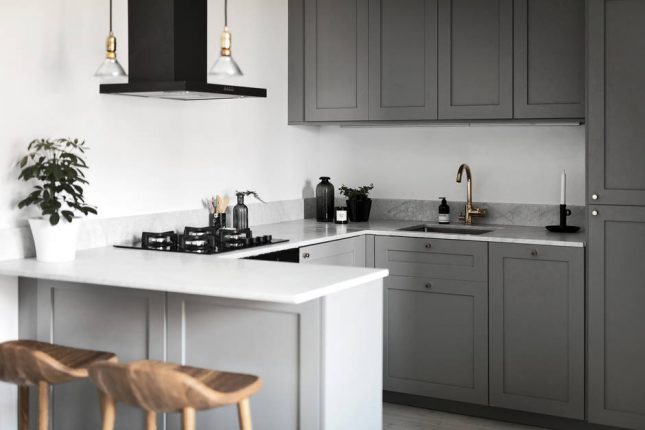 grey tonal kitchen