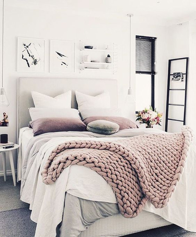 9 ways to create a cozy welcoming guest room 