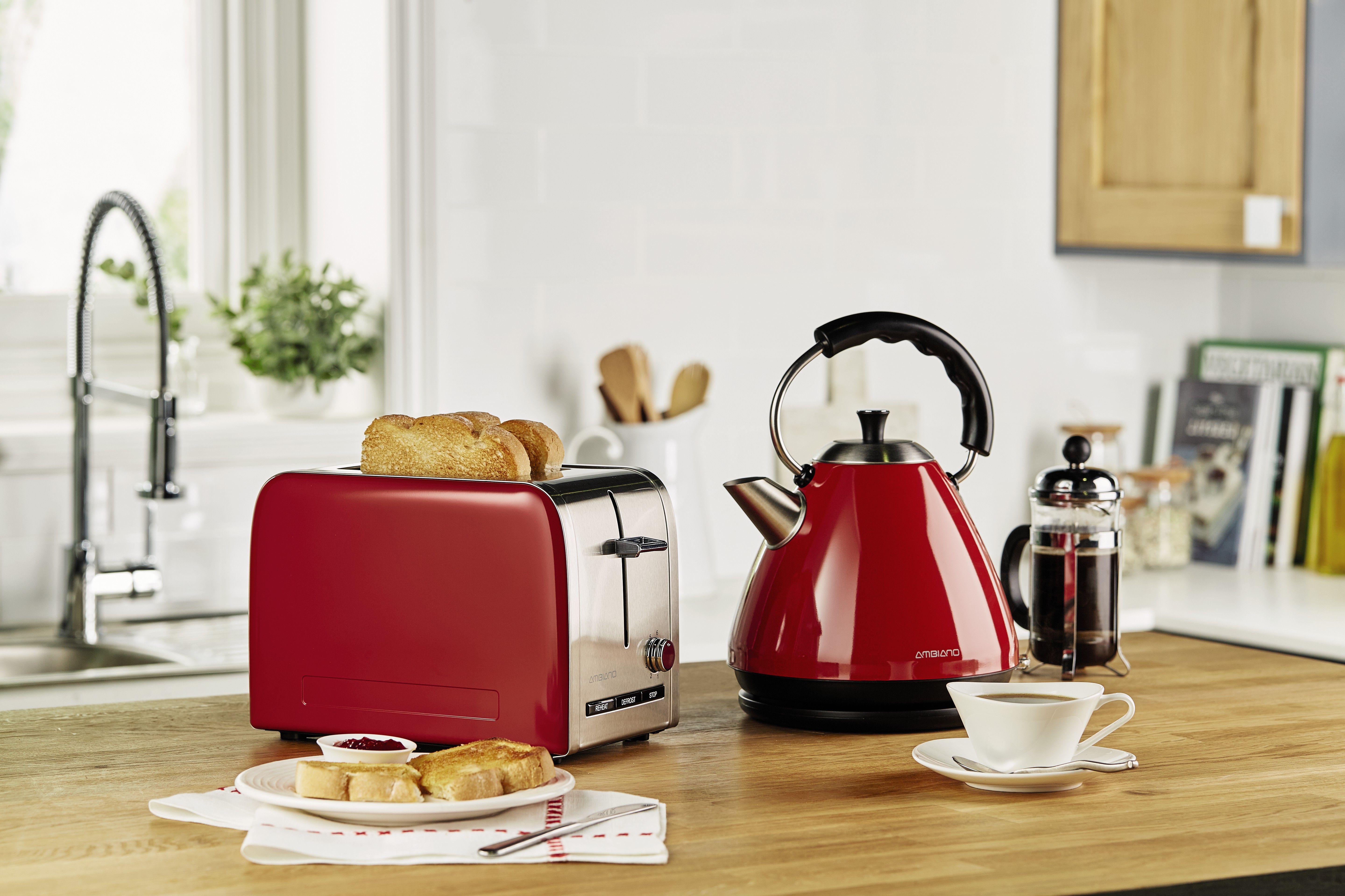 ALDI Has Released a Line of Retro Kitchen Appliances