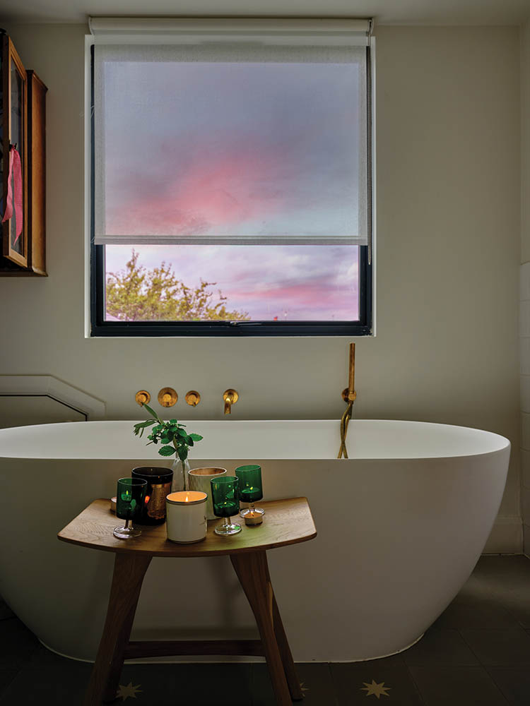 Image of a serene bathroom with Farrow & Ball paint