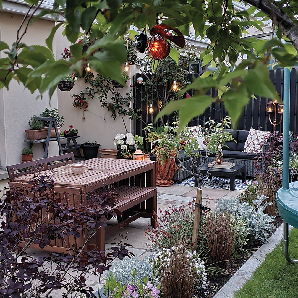 Image of Lisa Joyce's garden @seoigehome