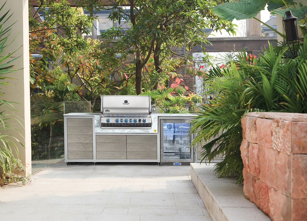 Customisable modular outdoor kitchen, Eokitchens.co.uk; available in Ireland from Outdoor.ie