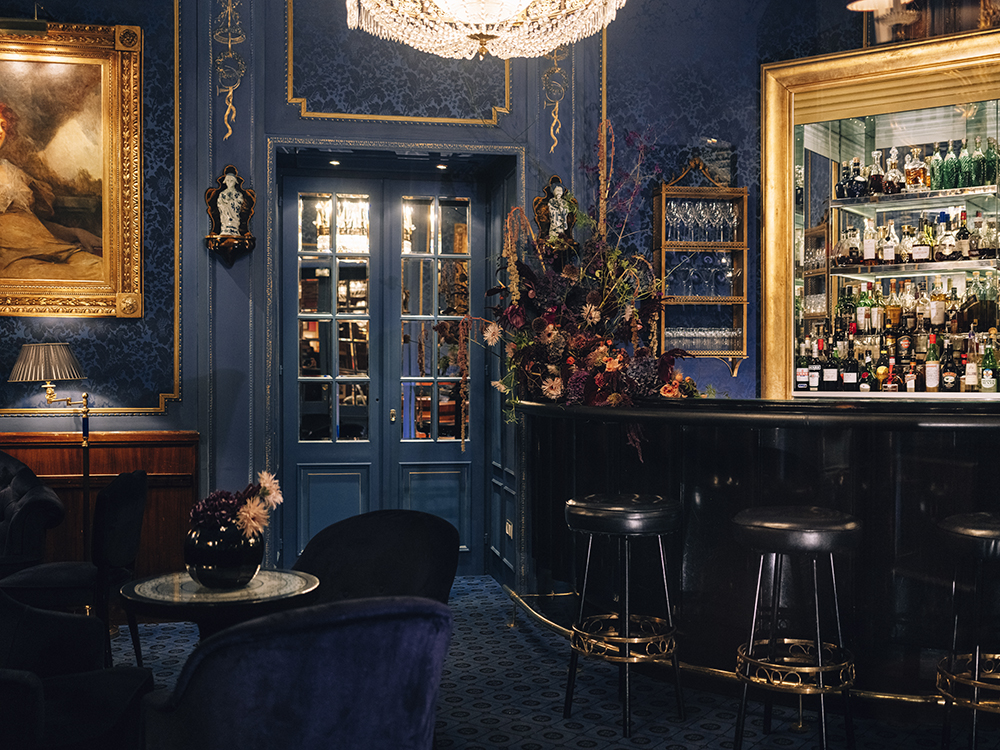 Image of the Blaue Bar at the Hotel Sacher, Vienna