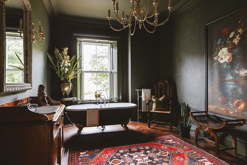 Image of the bathroom in Ballyreagh House, Co Antrim