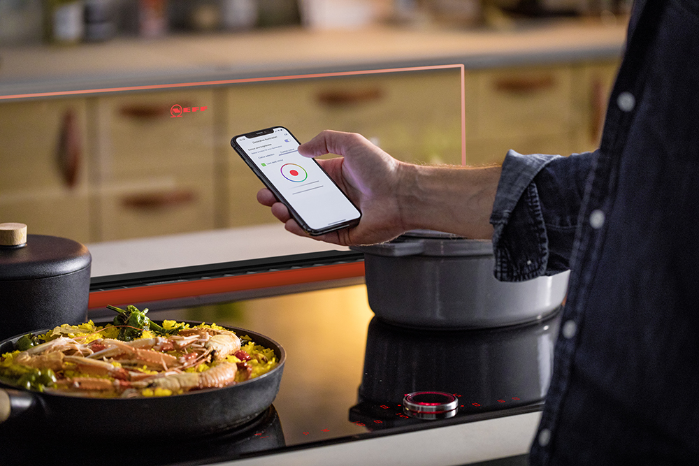 Image of NEFF Home Connect app control, Noyek Newmans